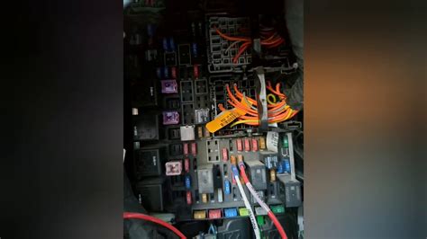 I would have a dealer check the wiring harness from the chassis node to the front <b>fuse</b> box. . Peterbilt 579 cruise control fuse location